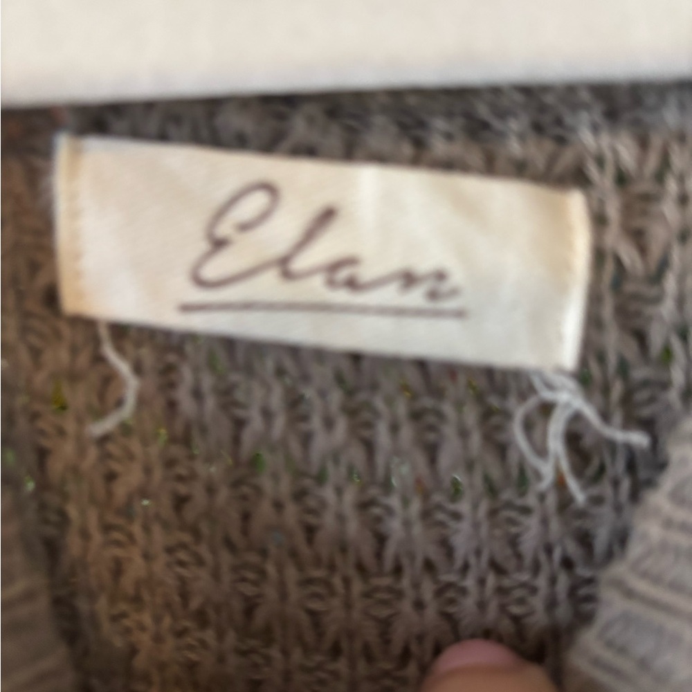 Elan Gray Knit cold shoulder sweater - Picture 2 of 5